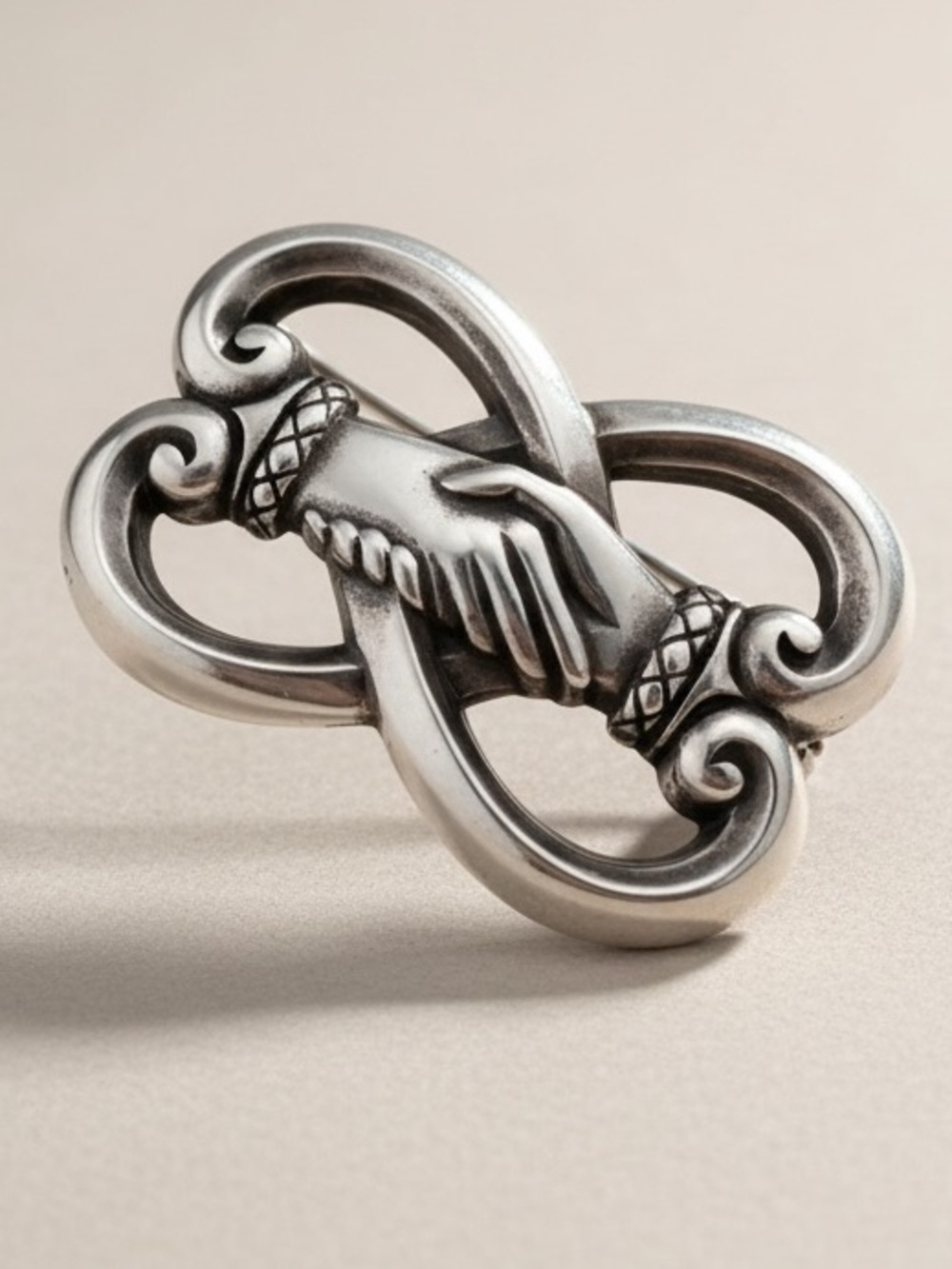 Vintage James Avery friendship holding/shaking hands pin brooch HEAVY